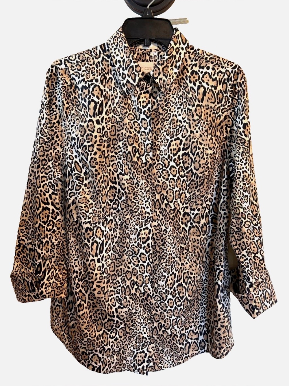 Chico’s No Iron Leopard Print 100% Cotton Button Down Shirt Size 0 S